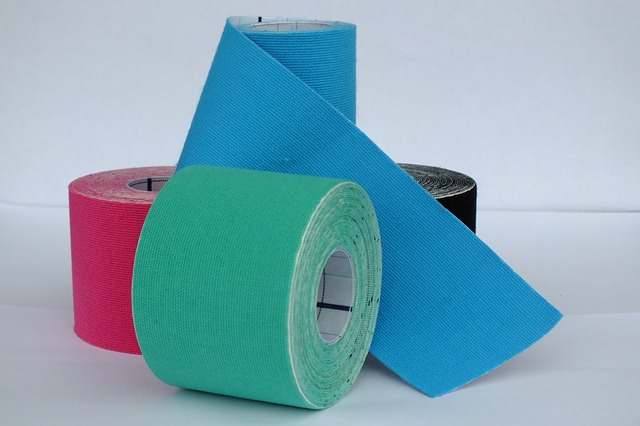 kinesiology-eb34b90621_640-1 HOW EFFECTIVE IS KINESIOLOGY TAPE DURING THE HEALING PROCESS?